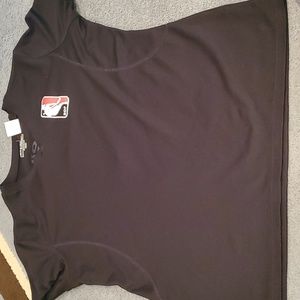 5/$20 Woman's XL rip City Paddlers tshirt